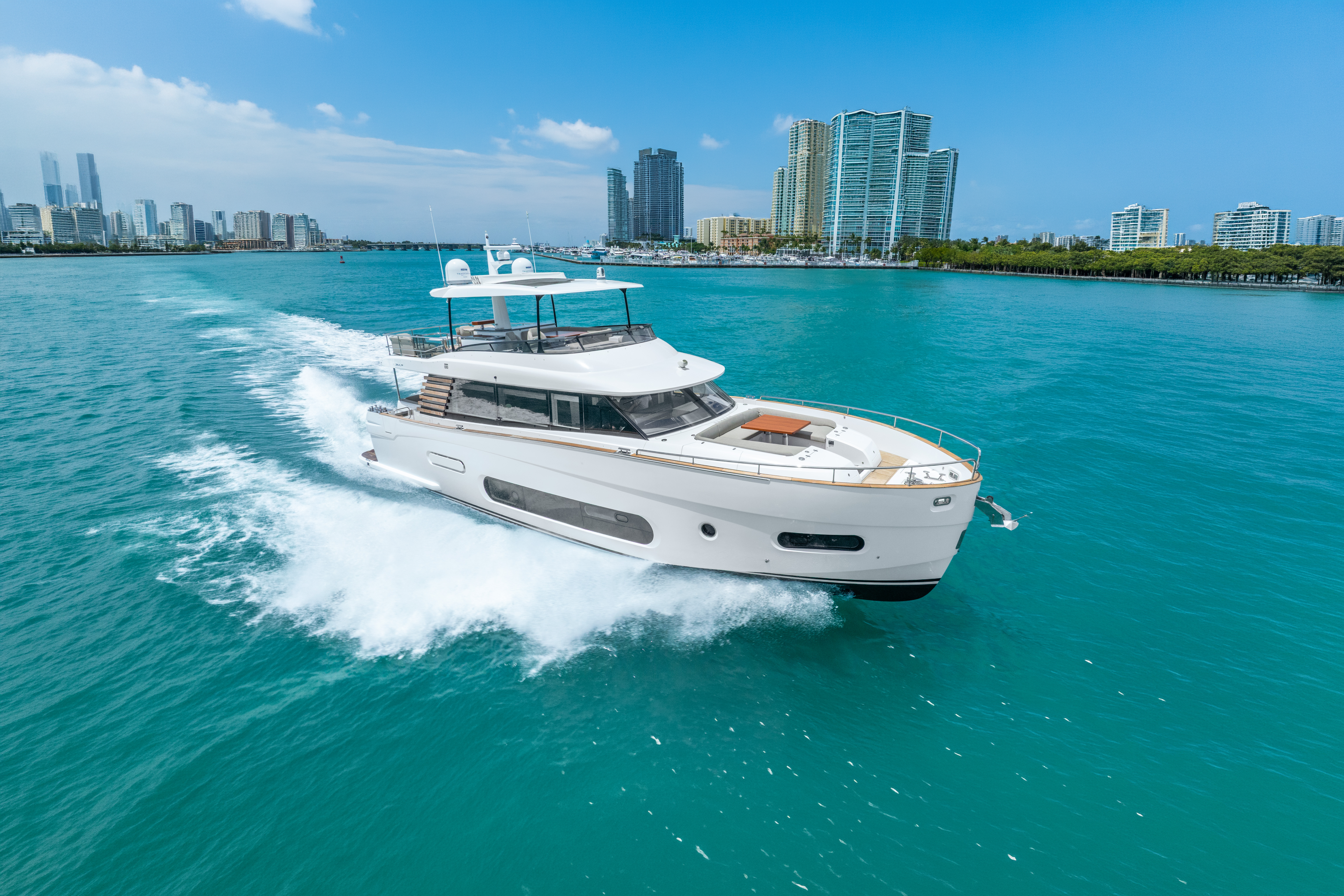 FREJA motor yacht by Fraser Yachts, built by AZIMUT