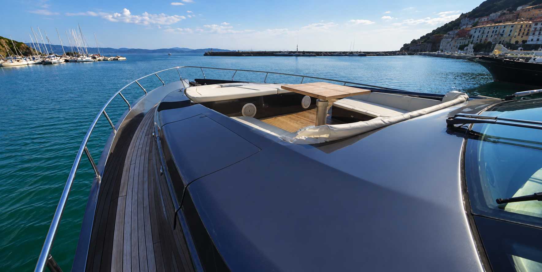 04_Pershing80_LoungeBow -1cwG4d46.png