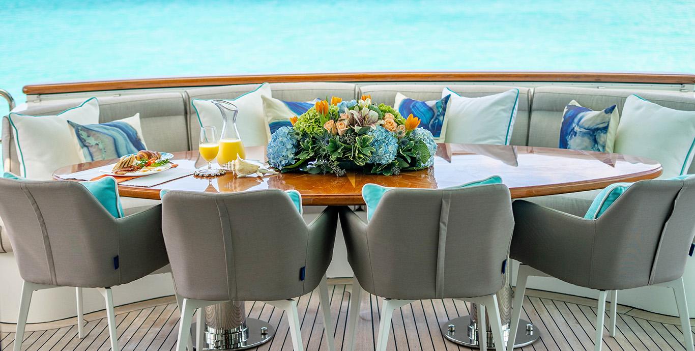Aboard HEAVEN CAN WAIT a 115ft (35.05m) luxury motor yacht for Charter available with Fraser Yachts, built by BENETTI in 2006