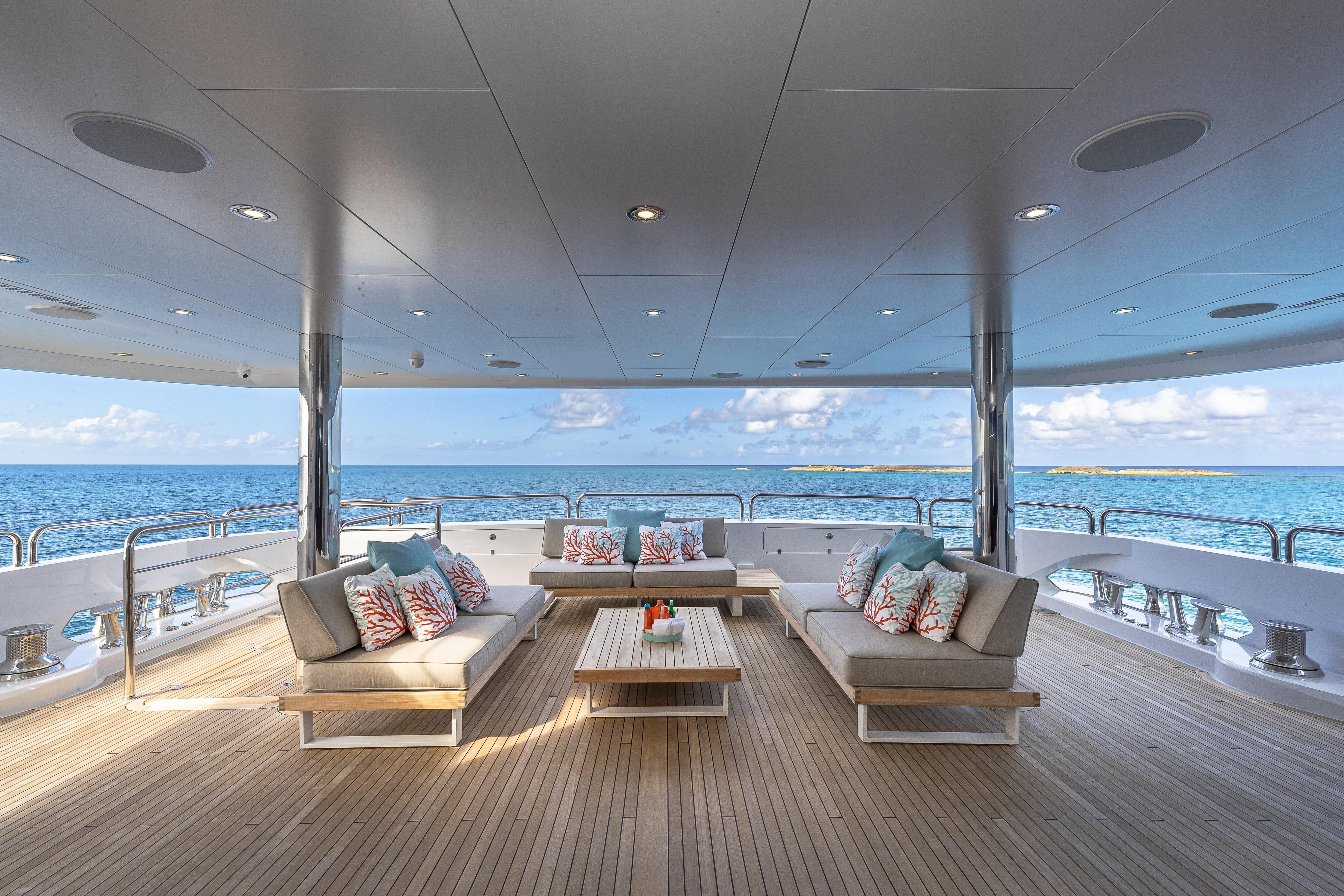 Aboard ALESSANDRA III a 155ft (47.24m) luxury motor yacht for Charter available with Fraser Yachts, built by SUNSEEKER in 2016
