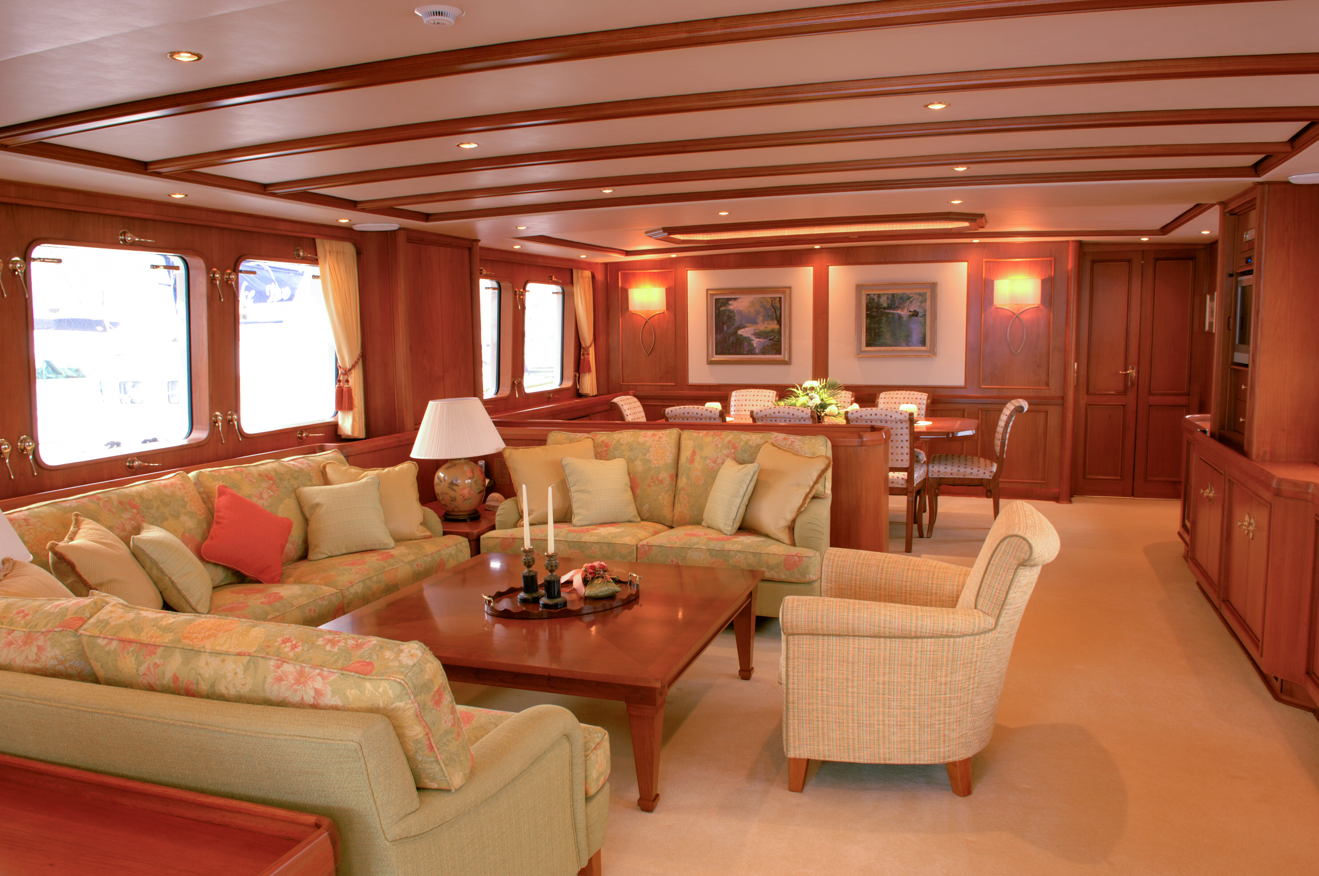 LA REINA DEL MAR motor yacht by Fraser Yachts, built by ROYAL HAKVOORT SHIPYARD