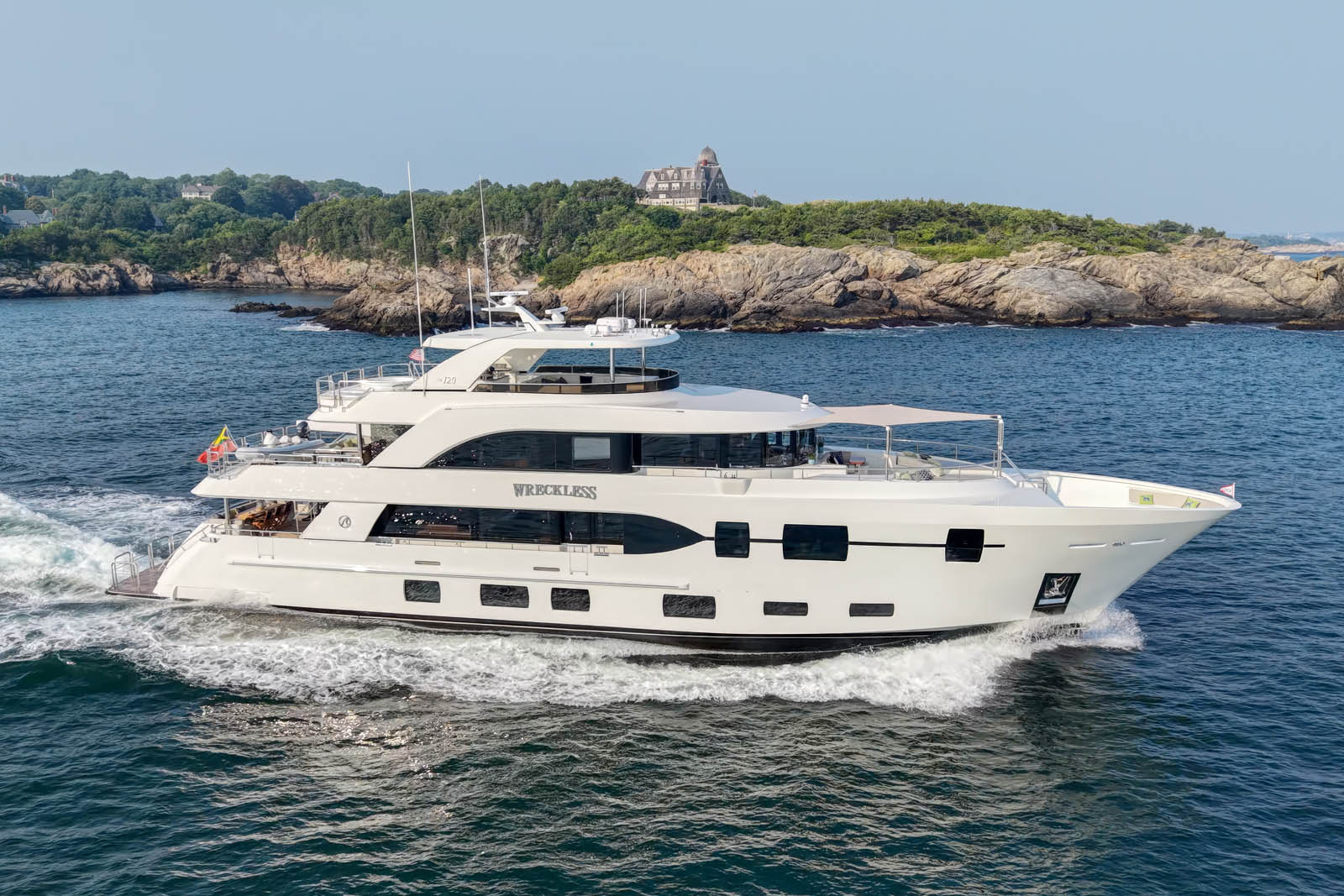 WRECKLESS motor yacht for Sale by Fraser Yachts, built by OCEAN ALEXANDER