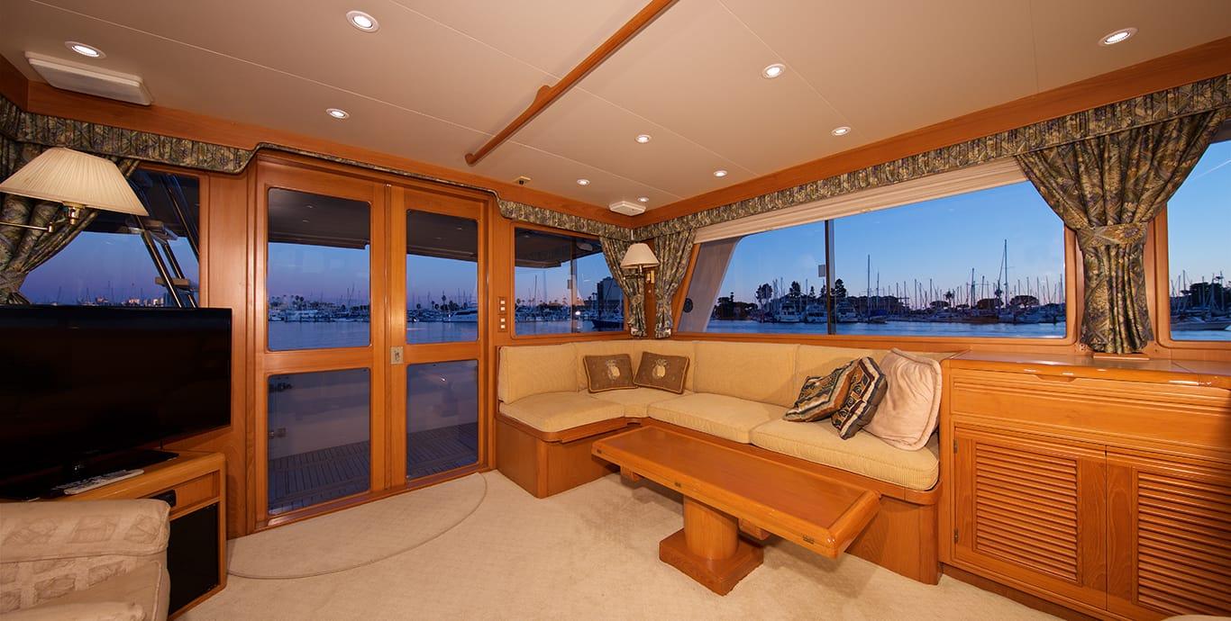 Aboard TEMPUS FUGIT a 55ft (16.76m) luxury motor yacht , built by OFFSHORE YACHTS in 1995