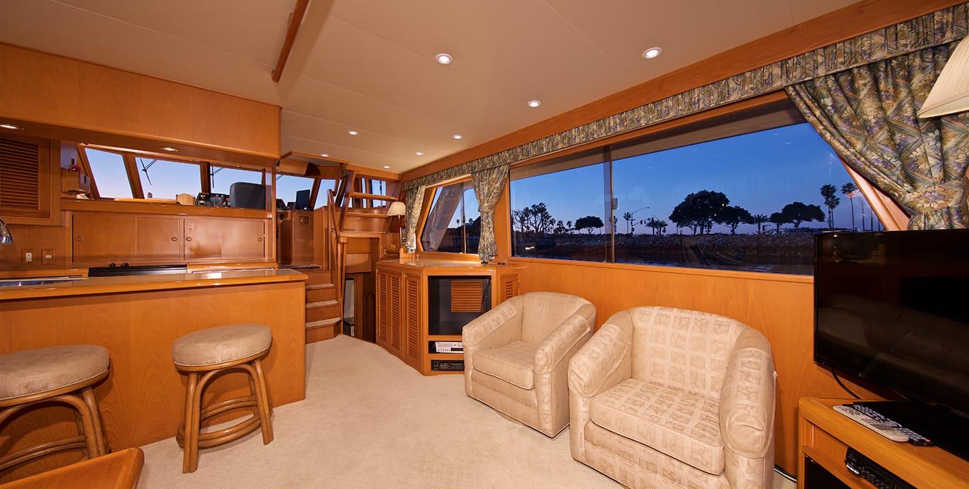 Aboard TEMPUS FUGIT a 55ft (16.76m) luxury motor yacht , built by OFFSHORE YACHTS in 1995