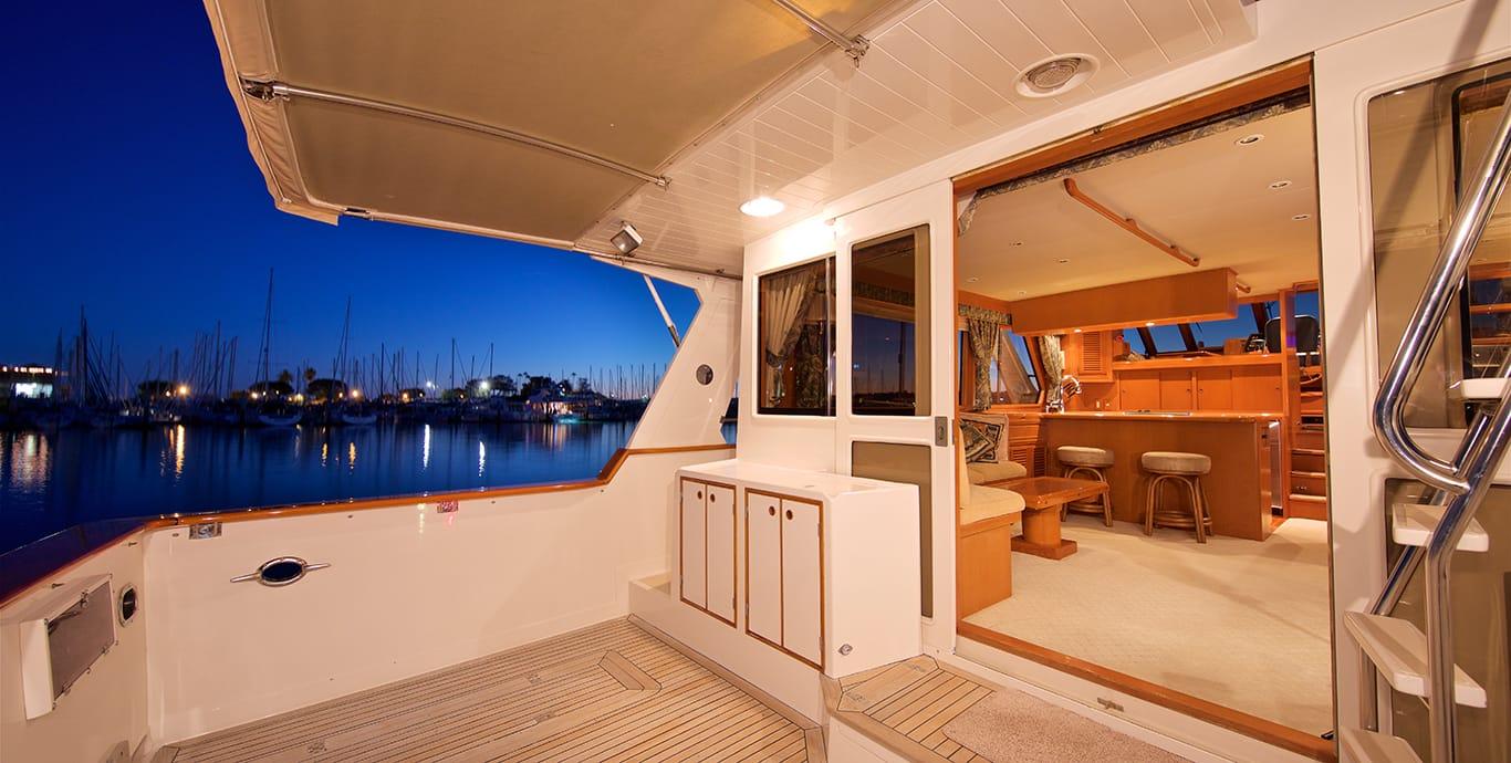 Aboard TEMPUS FUGIT a 55ft (16.76m) luxury motor yacht , built by OFFSHORE YACHTS in 1995