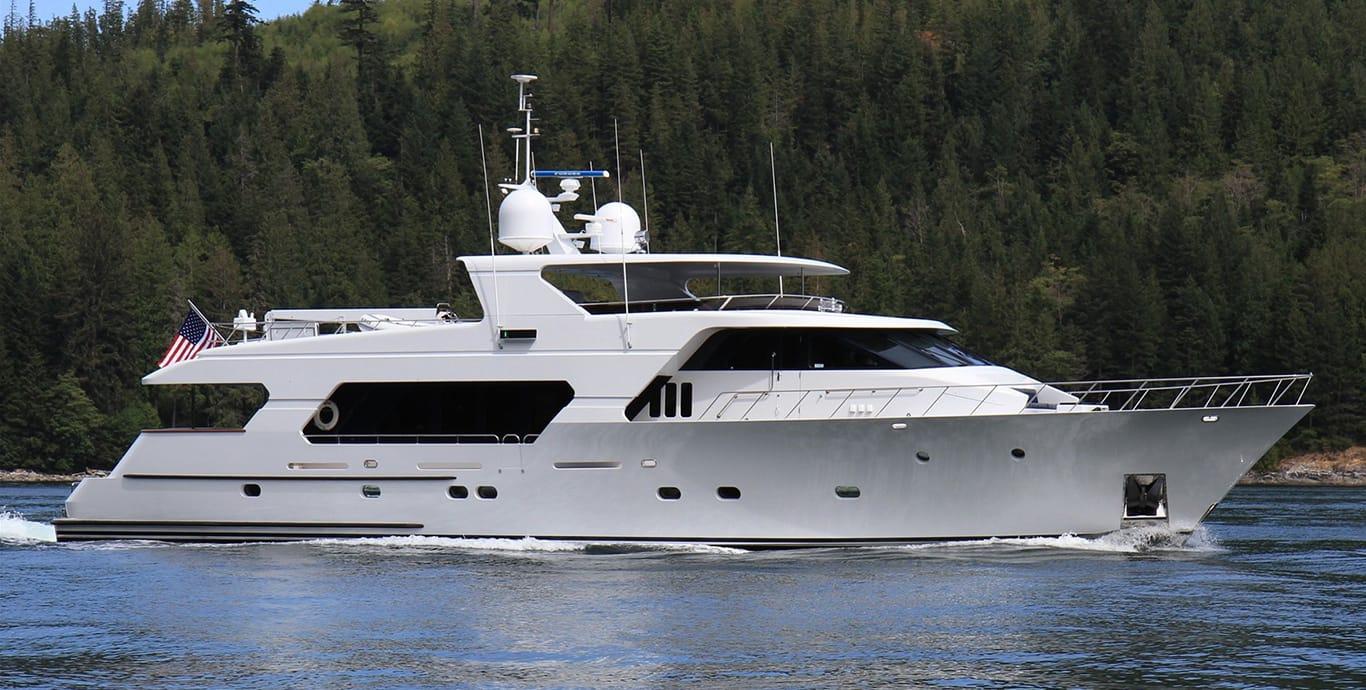 Aboard REFLECTIONS a 107ft (32.61m) luxury motor yacht , built by CHRISTENSEN in 1997
