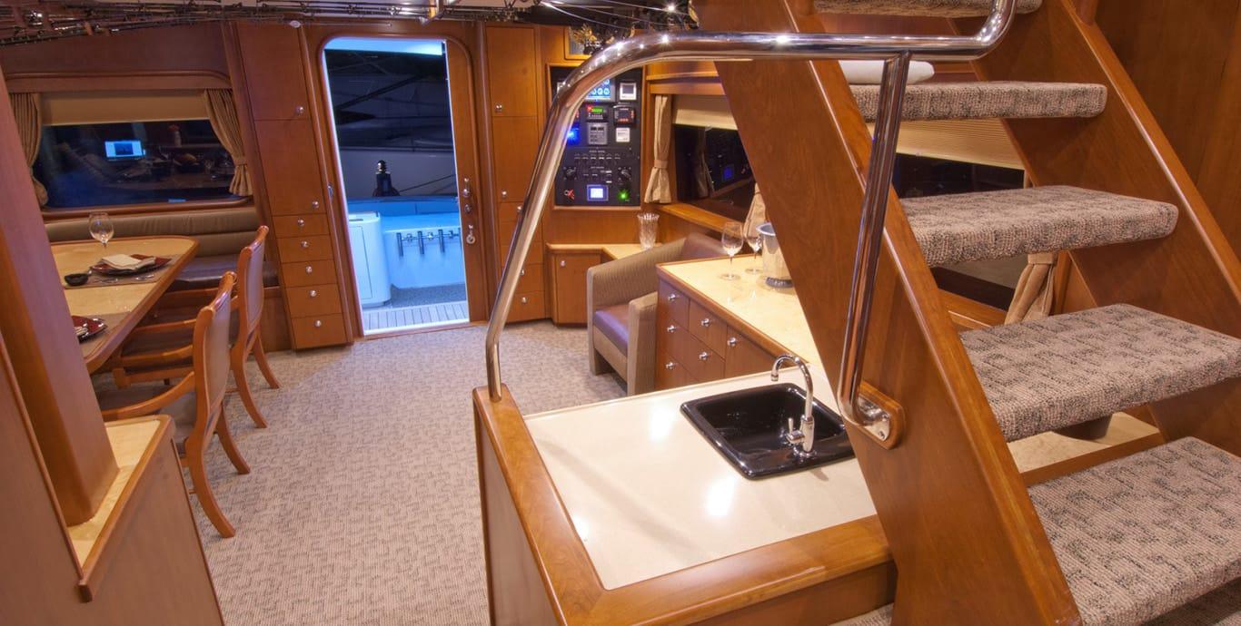 Aboard C BANDIT a 75ft (22.86m) luxury motor yacht , built by TITAN MARINE in 2008