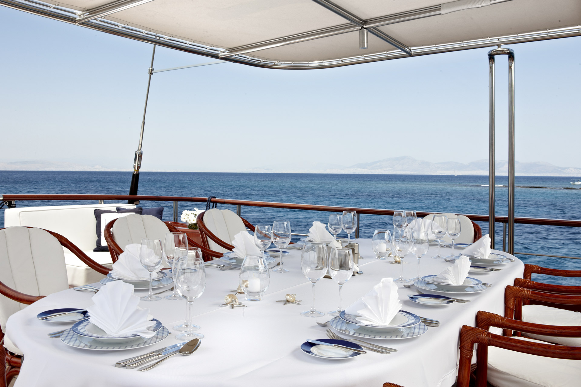 Aboard IRAKLIS L a 116ft (35.5m) luxury sailing yacht , built by PERAMA in 2009