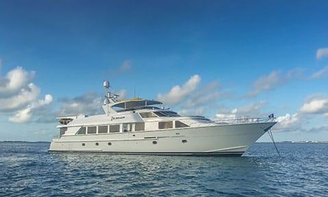 Aboard MEMORY MAKER a 110ft (33.53m) luxury motor yacht , built by HATTERAS in 1997