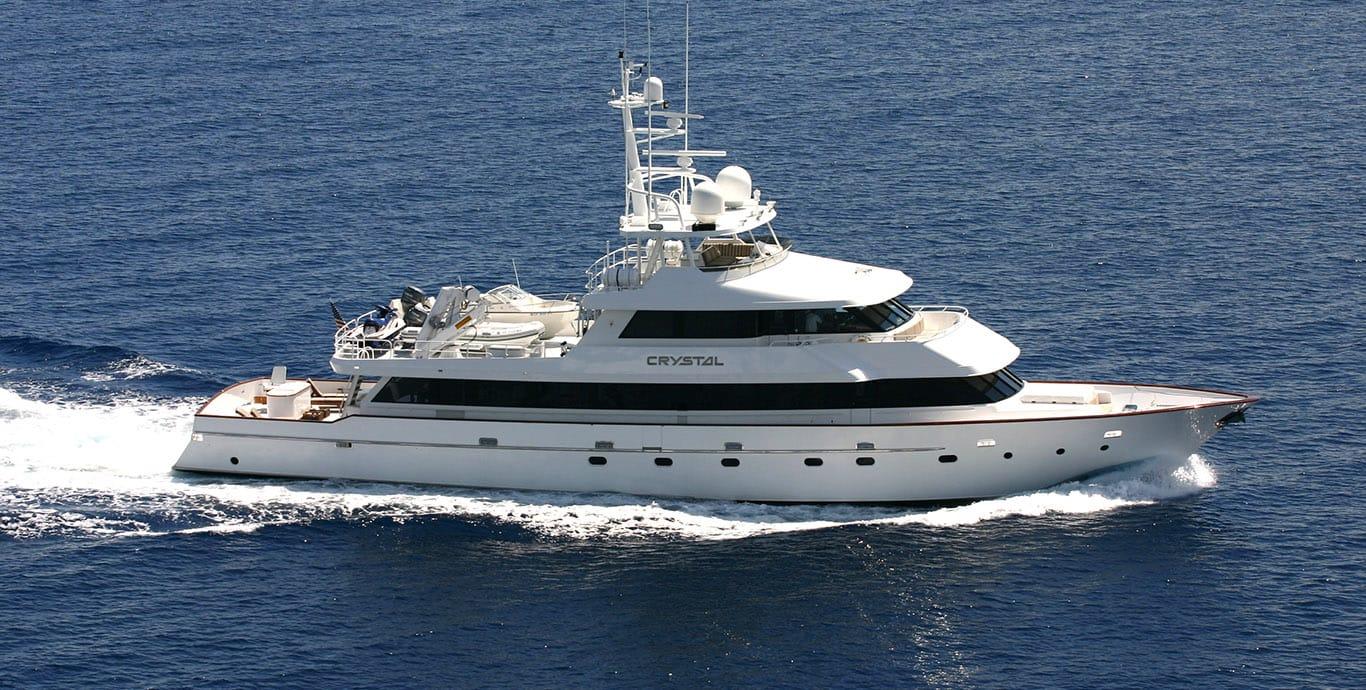 Aboard EL REY a 112ft (34.14m) luxury motor yacht , built by DEEP SEA MARINE in 1987