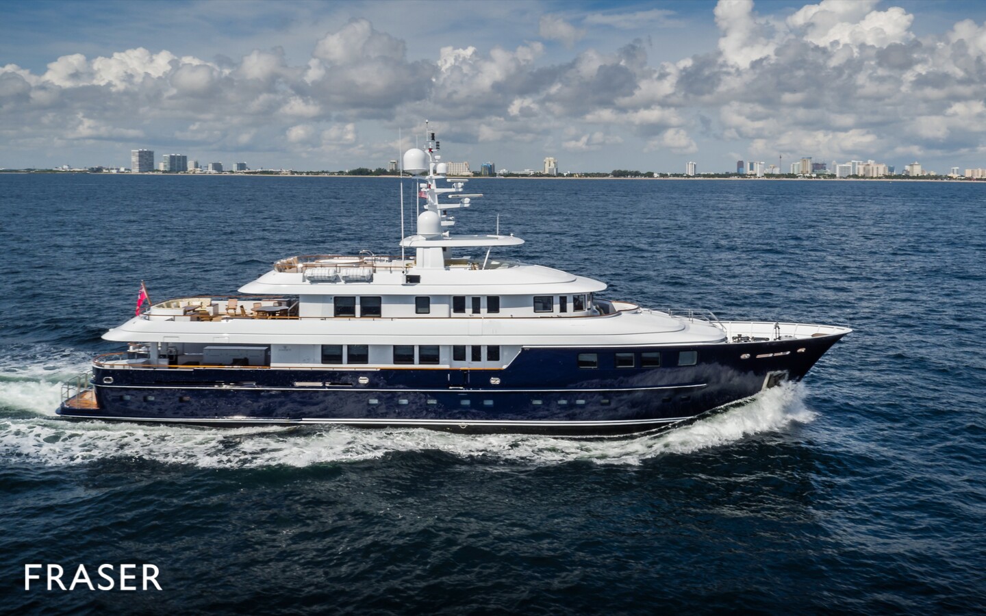 Aboard OCEAN'S SEVEN a 137ft (41.91m) luxury motor yacht for Charter available with Fraser Yachts, built by KINGSHIP YACHT in 2012