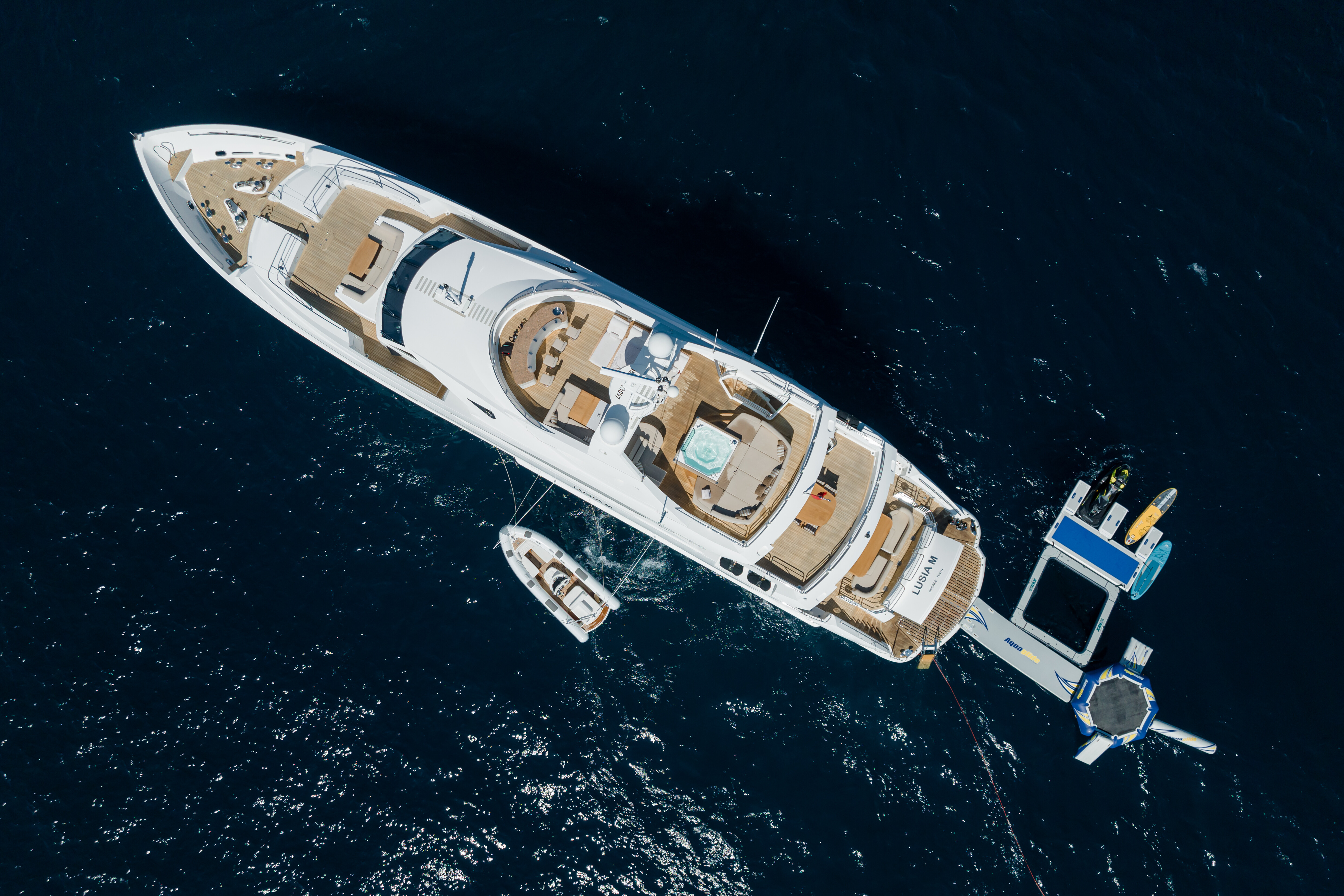 Aboard LUSIA M a 131ft (40.05m) luxury motor yacht , built by SUNSEEKER in 2013