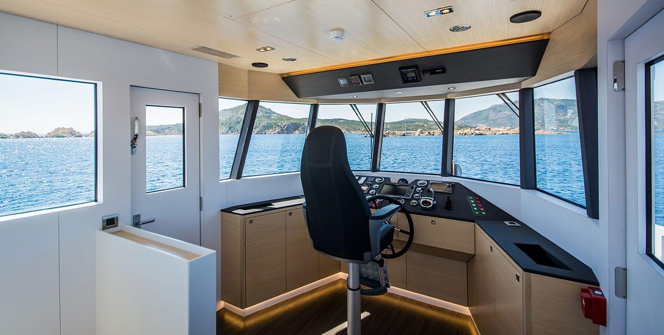 Aboard YXT 20 a 70ft (21.44m) luxury motor yacht , built by LYNX YACHTS in 2016