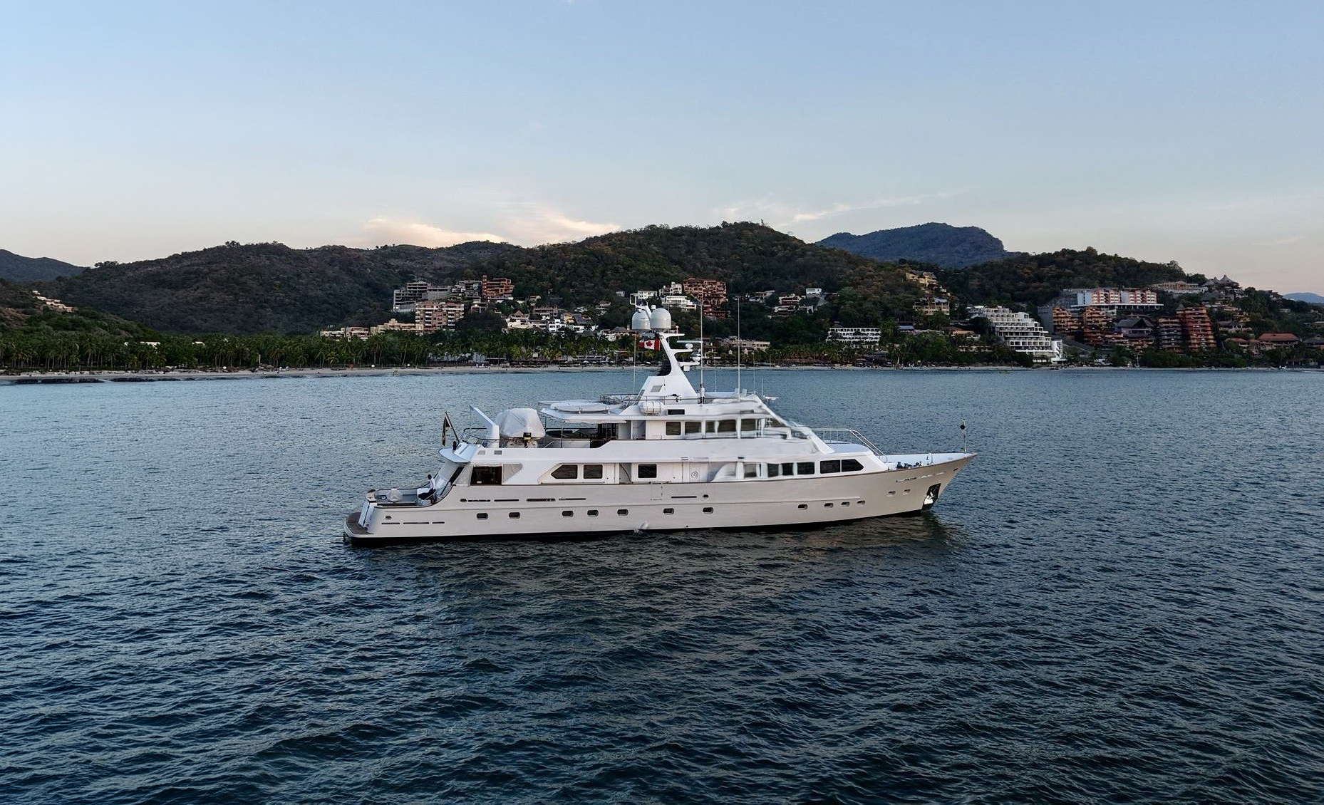 MAVERICK motor yacht for Sale by Fraser Yachts, built by STERLING YACHTS