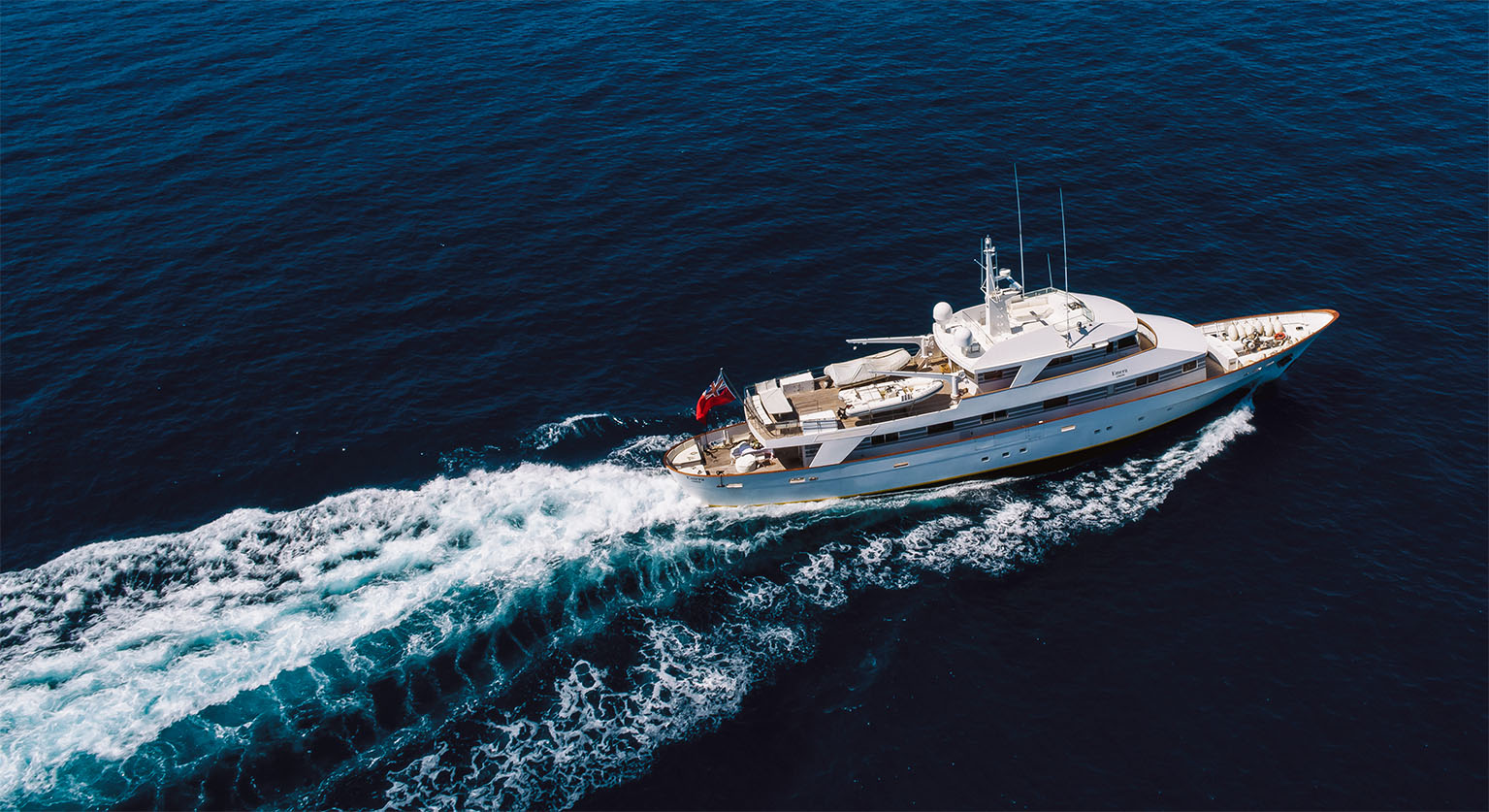 Aboard EMERA a 129ft (39.43m) luxury motor yacht for Sale available with Fraser Yachts, built by CAMPER & NICHOLSONS in 1974