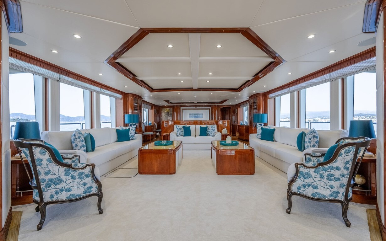 GRAND CRU motor yacht for Sale & Charter by Fraser Yachts, built by GULF CRAFT