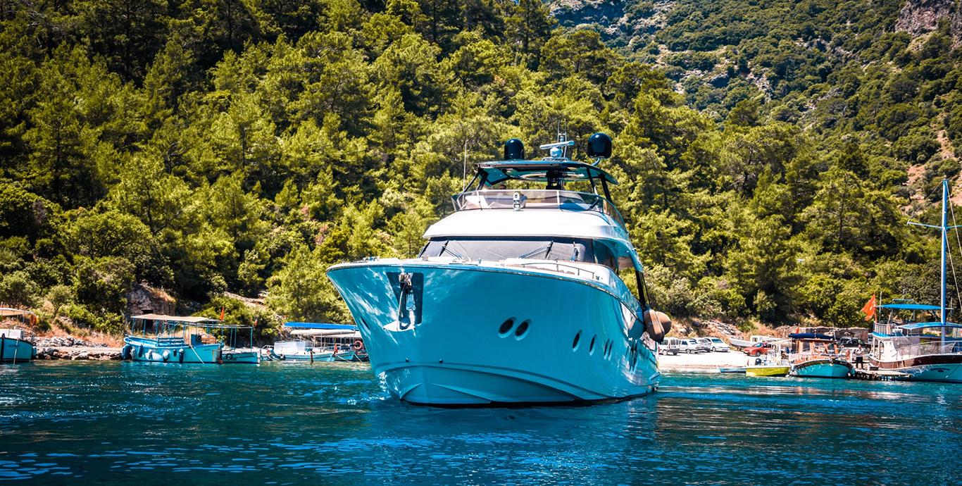 Aboard MAI a 75ft (23.04m) luxury motor yacht , built by MONTE CARLO YACHTS in 2013