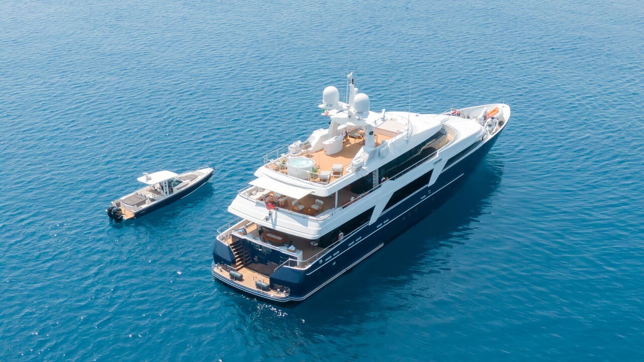 DEEP BLUE II_ 23-cKWGMGoD.jpg