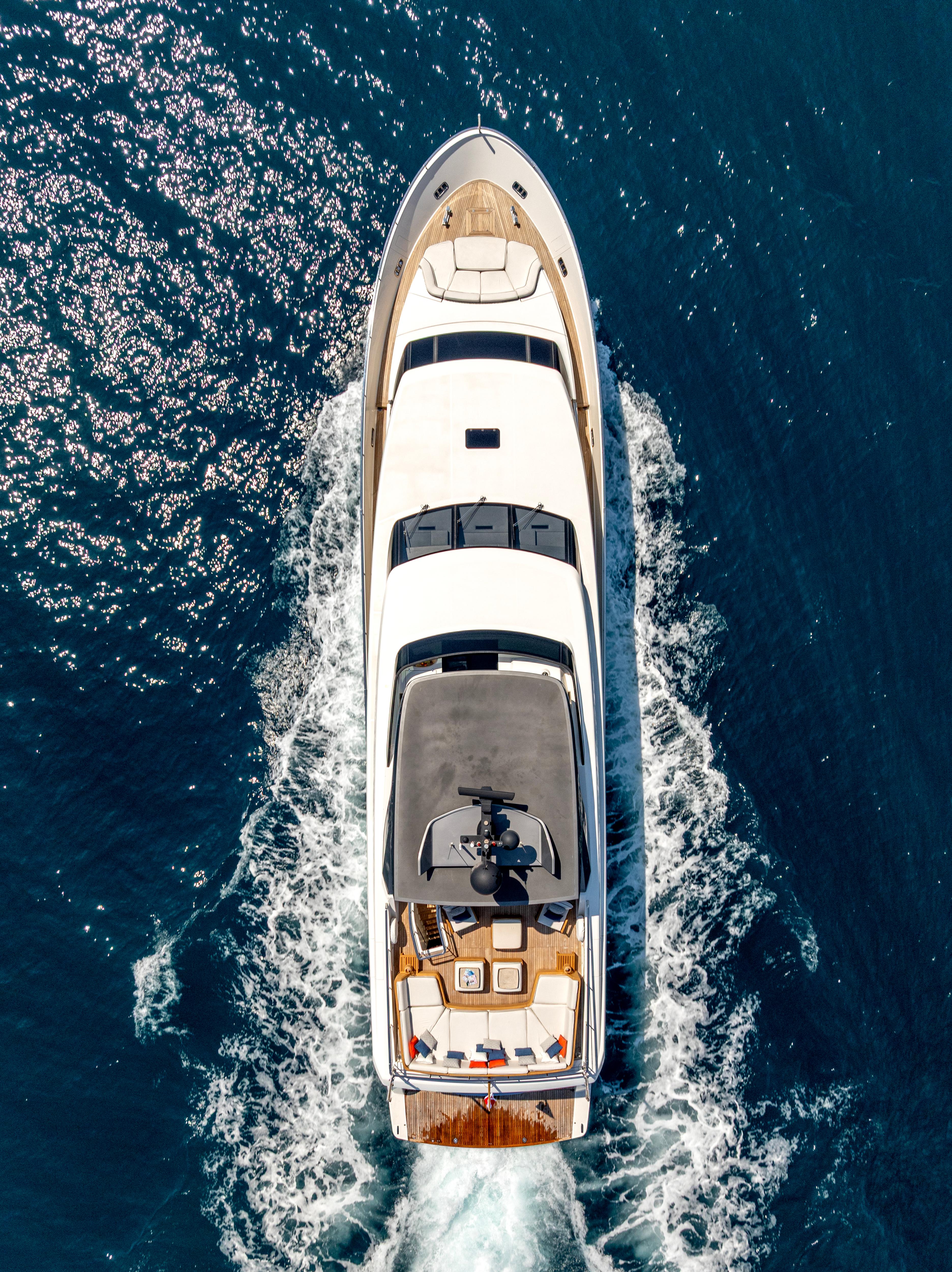 CALM motor yacht for Sale & Charter by Fraser Yachts, built by SANLORENZO