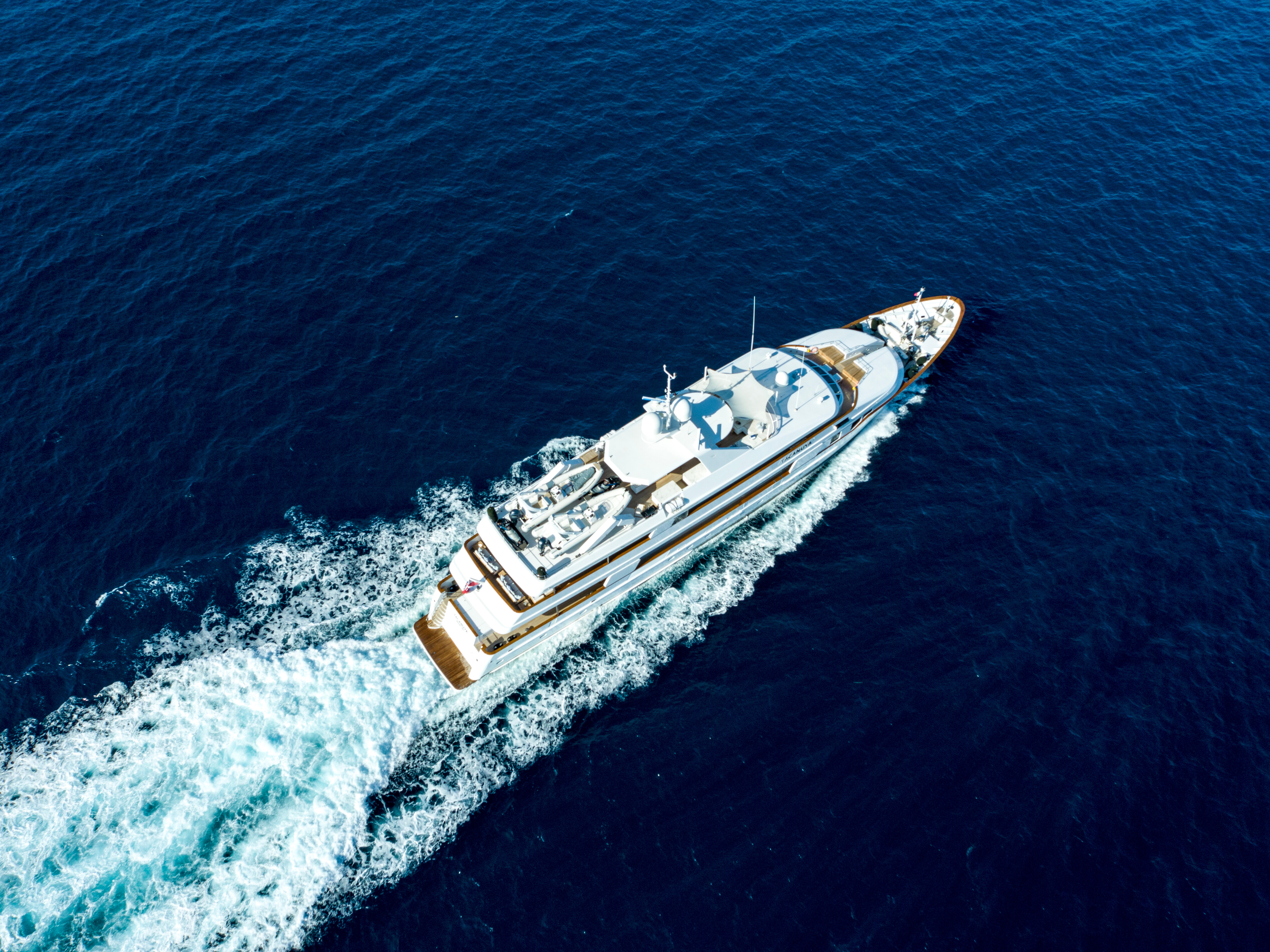 Aboard TACANUYA a 184ft (56.1m) luxury motor yacht for Sale & Charter available with Fraser Yachts, built by SWIFTSHIP in 1992