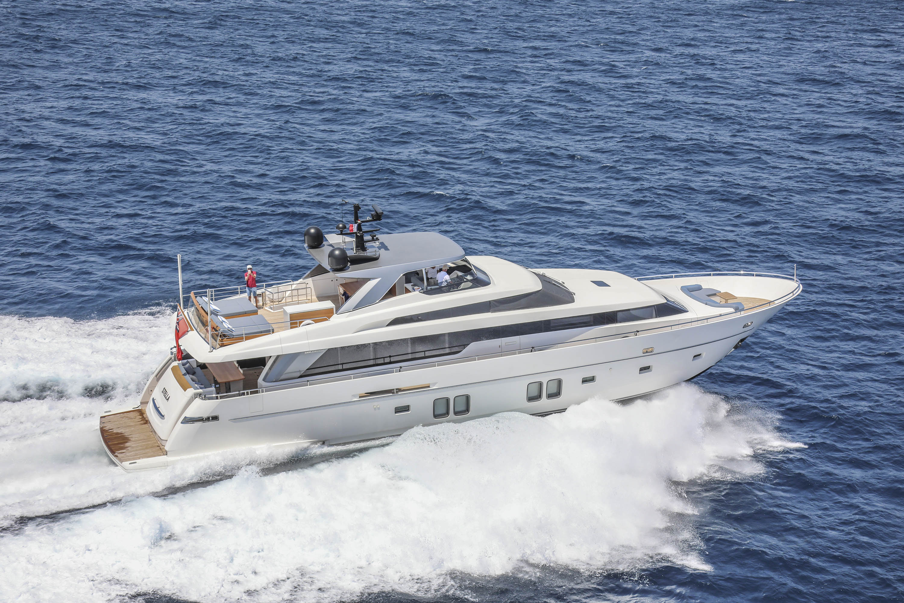 Aboard COBANA a 95ft (28.96m) luxury motor yacht for Sale available with Fraser Yachts, built by SANLORENZO in 2018