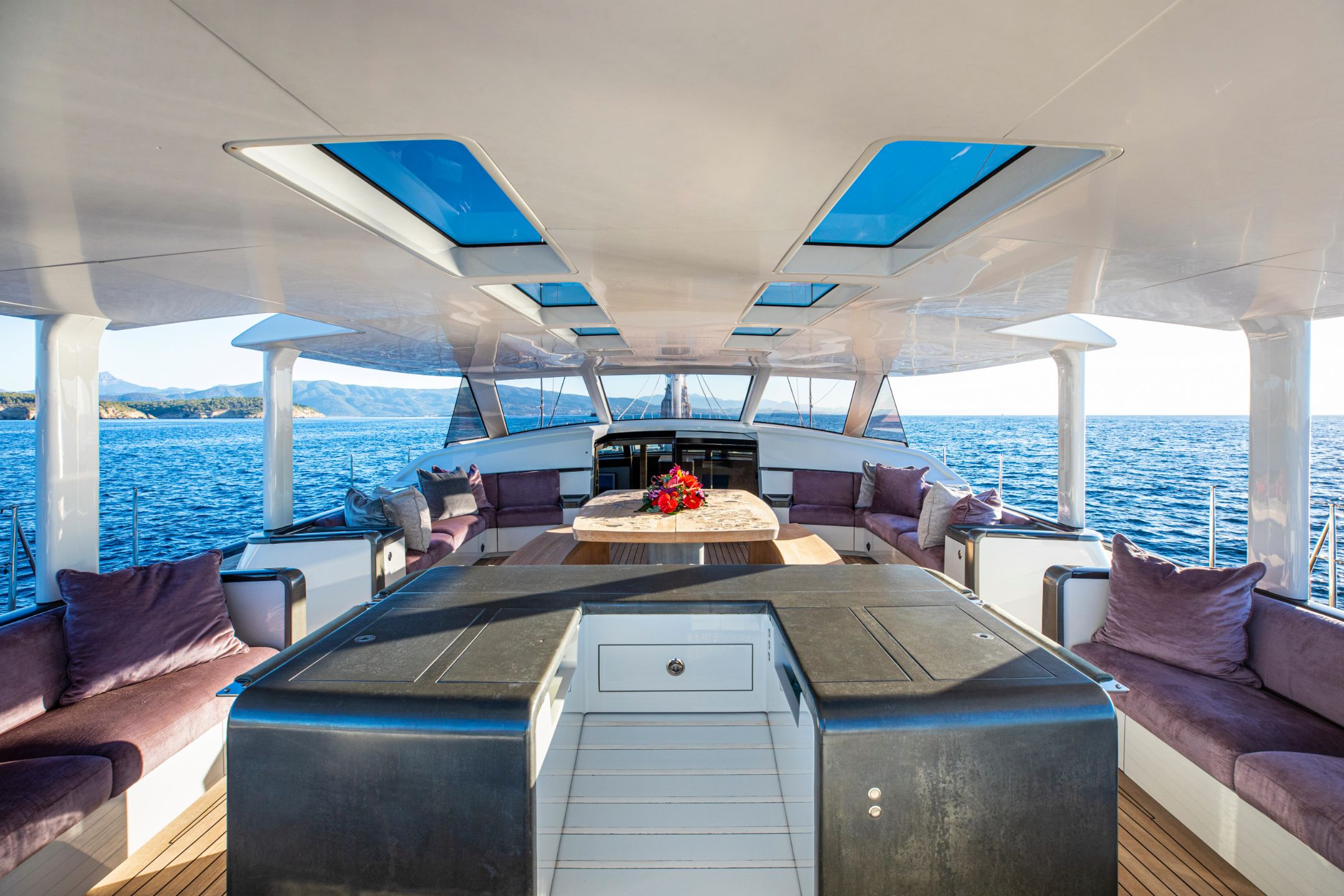 PINK GIN VI Yacht for Sale Fraser