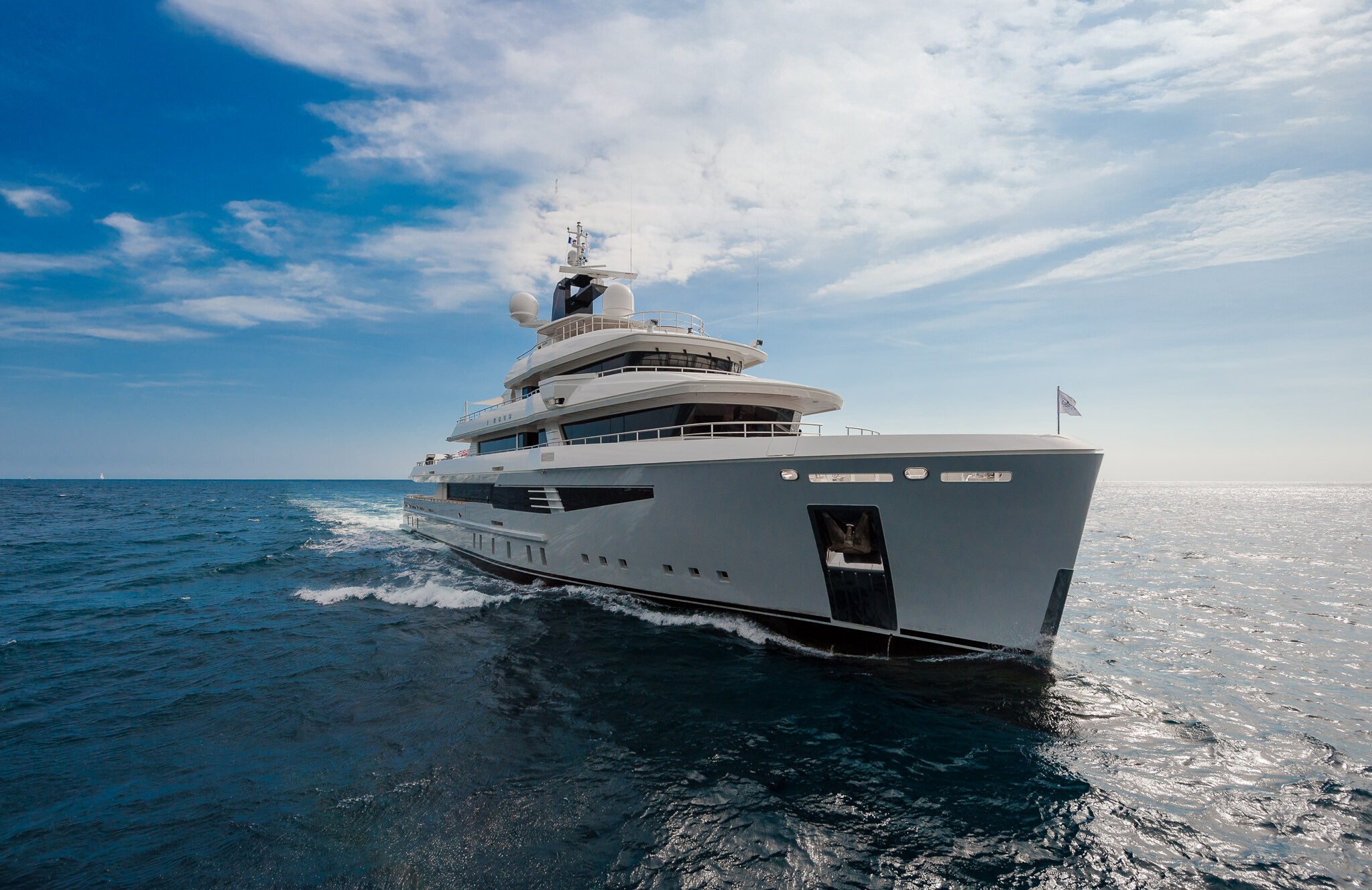 I NOVA motor yacht for Charter by Fraser Yachts, built by COSMO EXPLORER