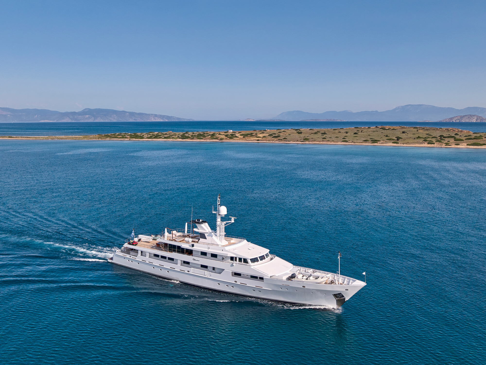 O'NATALINA motor yacht for Charter by Fraser Yachts, built by PICCHIOTTI