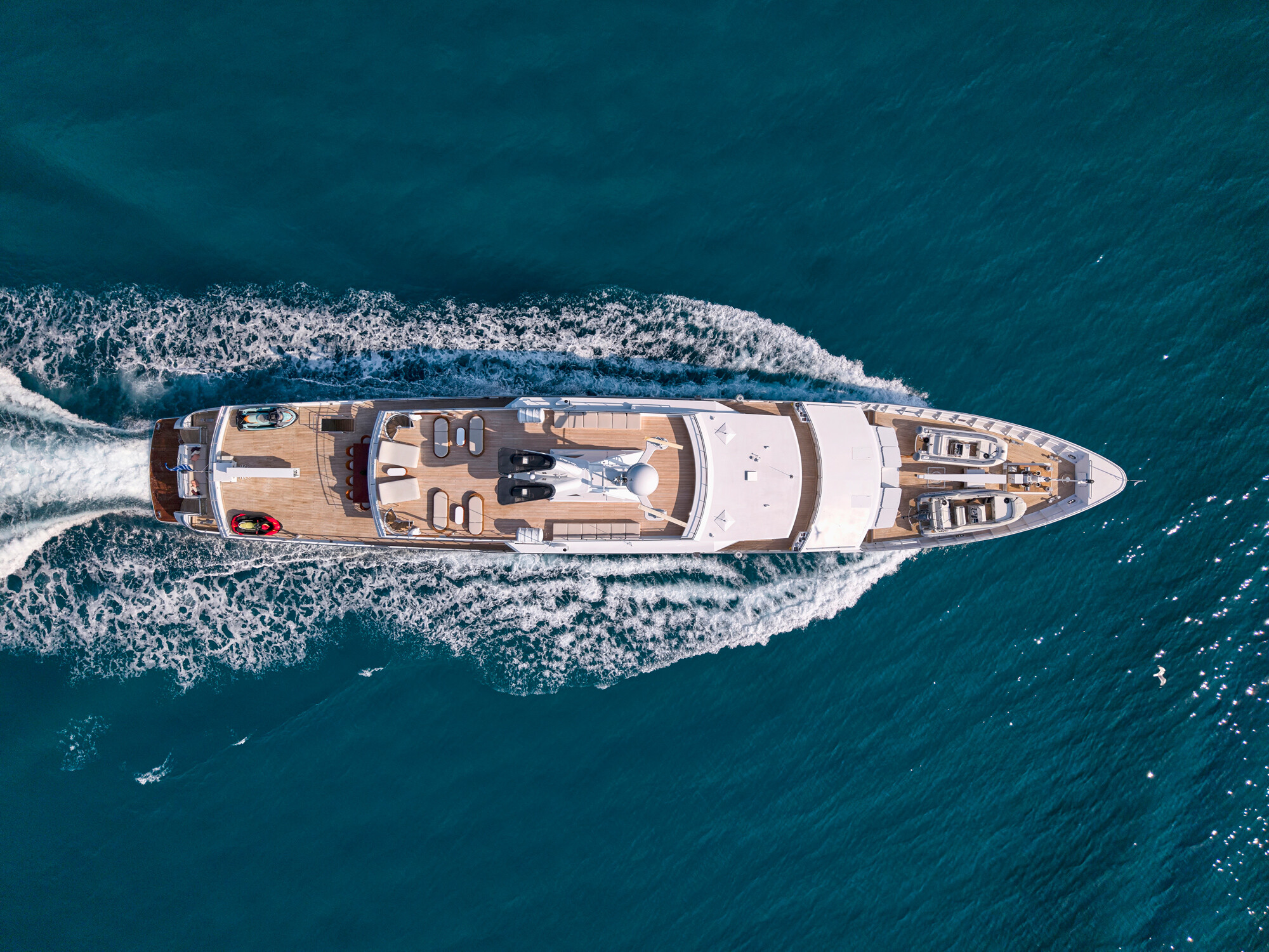 O'NATALINA motor yacht for Charter by Fraser Yachts, built by PICCHIOTTI