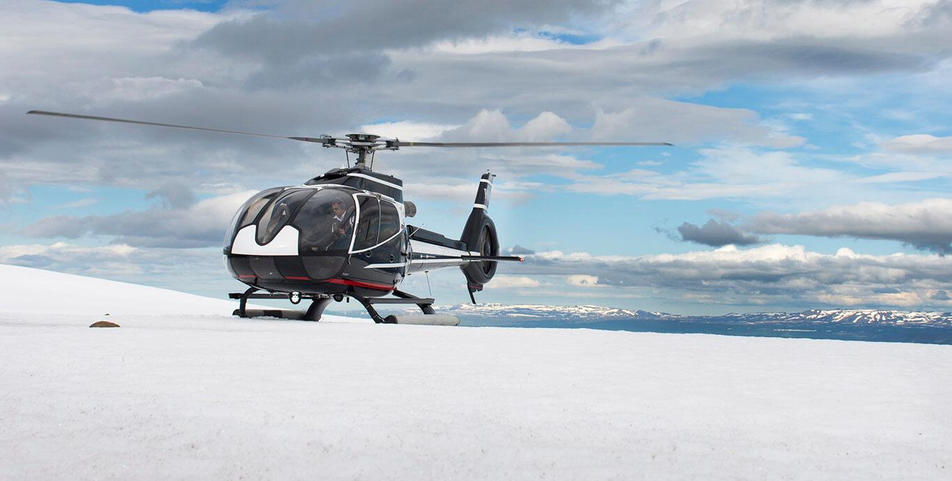 Aboard ITASCA a 175ft (53.6m) luxury motor yacht , built by J. & K. SMITS SCHEEPSWERVEN N.V. in 1961