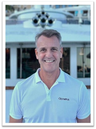 https://media.fraseryachts.com/Yachts/Y3480_MC/images/yachtfolio/crew/402328-OgbzSV5G.jpg?vh=df2633&w=310