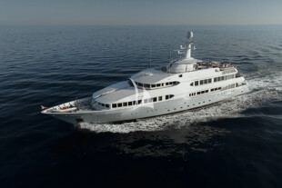 https://media.fraseryachts.com/Yachts/Y3480_MC/images/yachtfolio/olympus-olympus_401729-Zq0QlZoQ.jpg?vh=1644aa&w=310