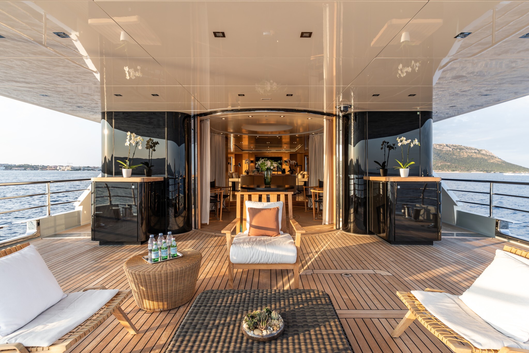 BELONGERS motor yacht for Sale by Fraser Yachts, built by COUACH