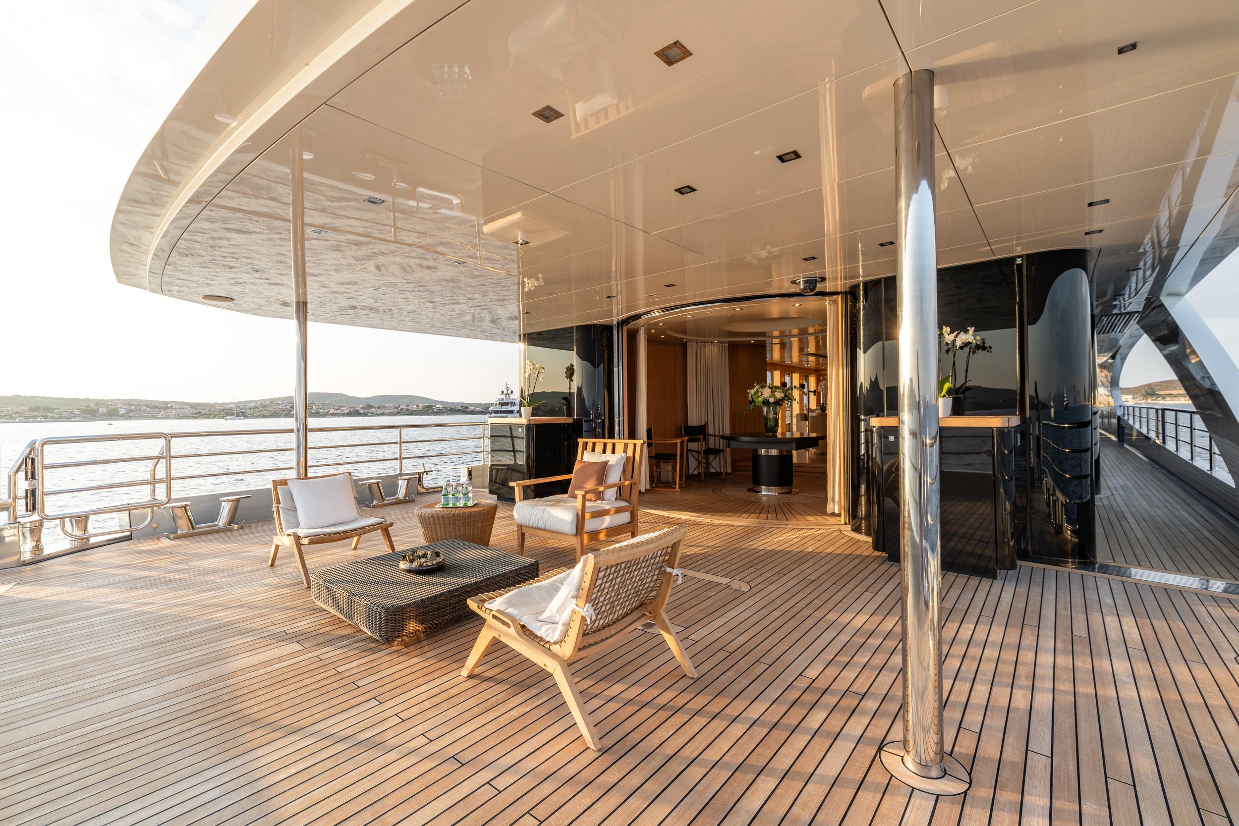 250626_BELONGERS_3_Main Deck Aft_HR-0eZR01PN.jpg