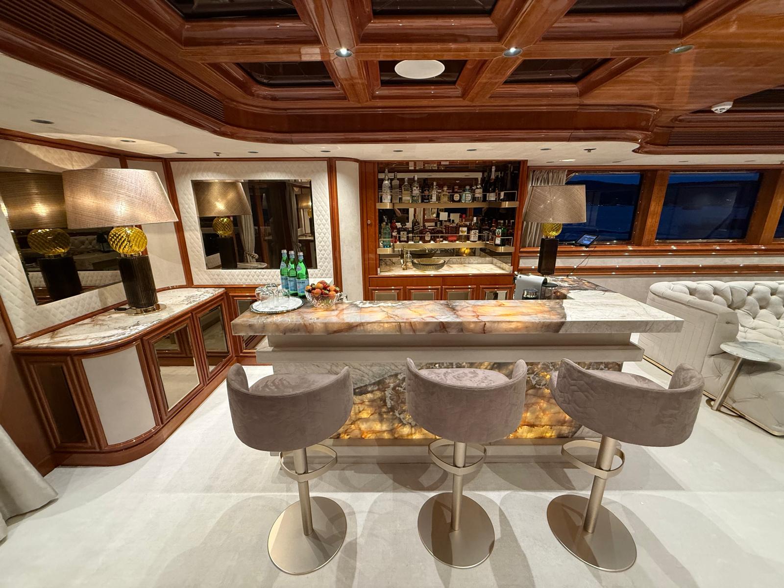 ISABELL PRINCESS OF THE SEA motor yacht for Charter by Fraser Yachts, built by CODECASA