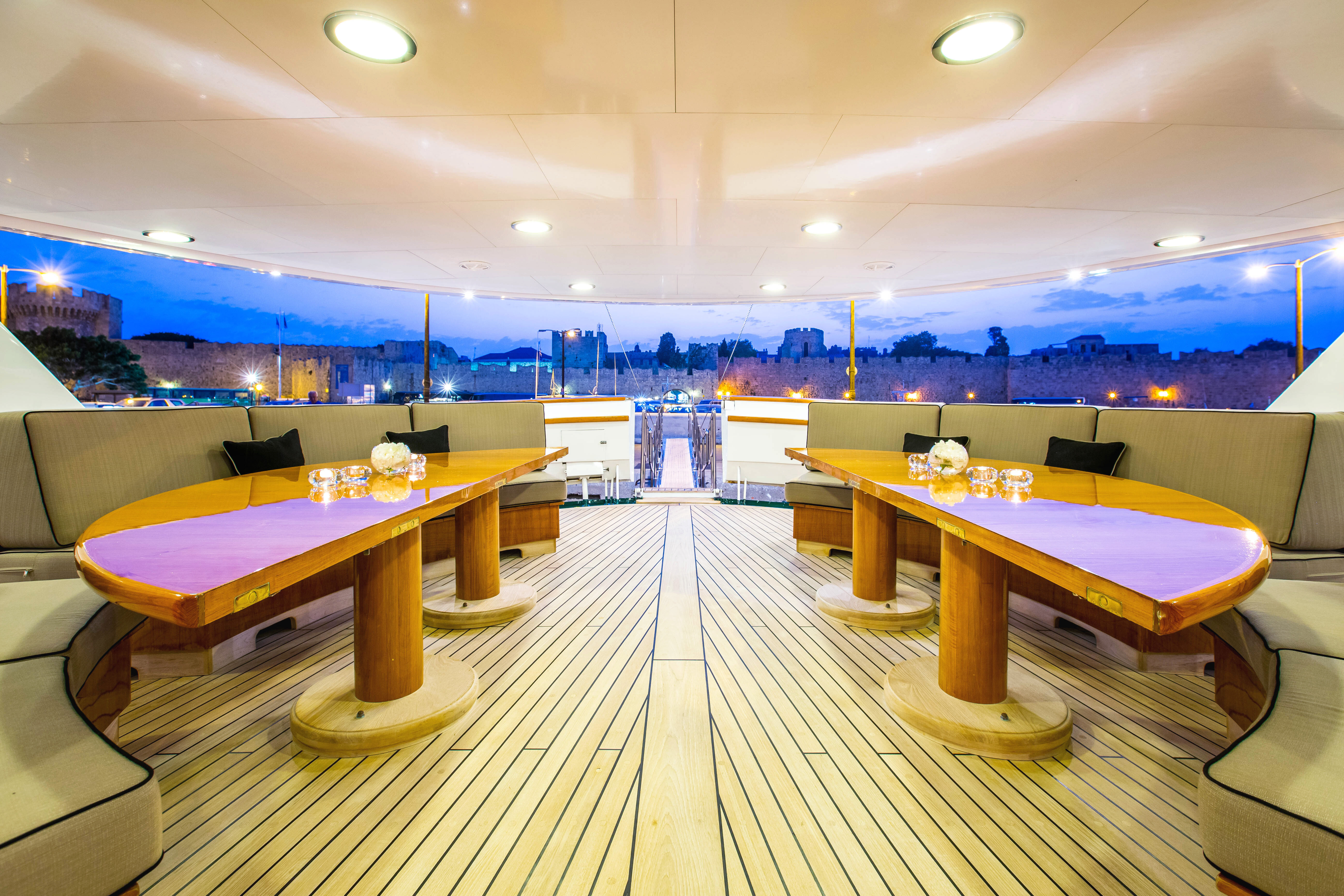 Aboard ESMERALDA a 202ft (61.57m) luxury motor yacht for Charter available with Fraser Yachts, built by CODECASA in 1981