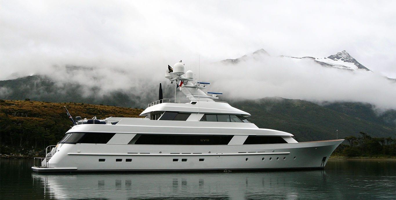 Aboard CV-9 a 131ft (39.93m) luxury motor yacht , built by DELTA MARINE in 1995