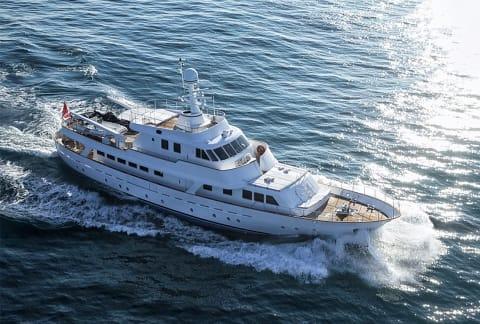 Aboard MIZAR a 103ft (31.5m) luxury motor yacht , built by BENETTI in 1973