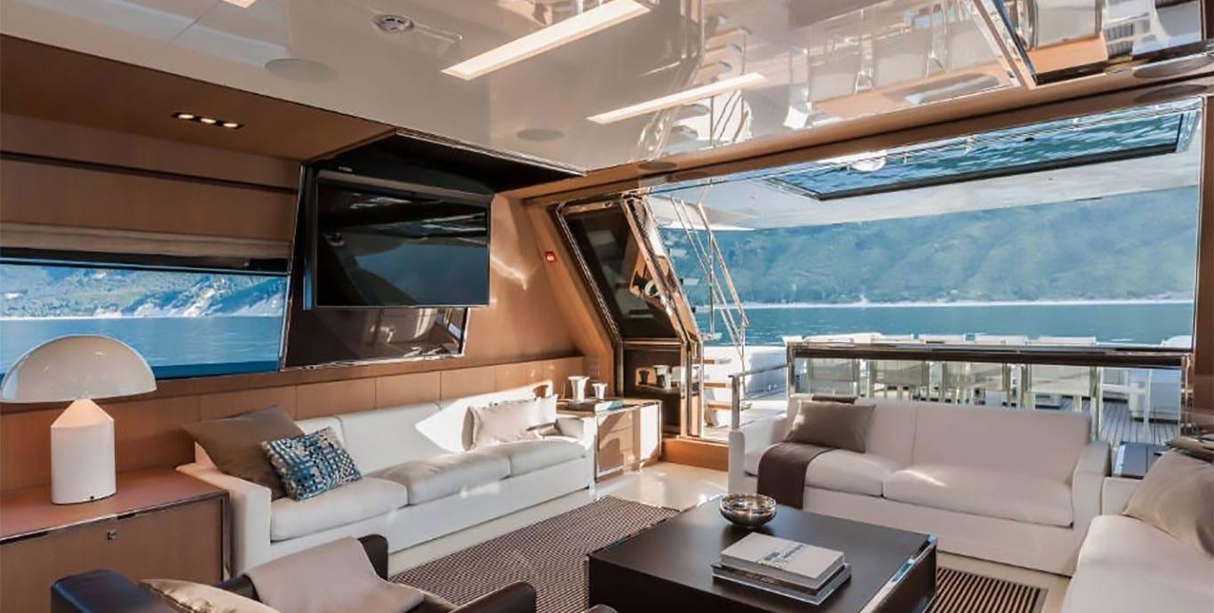 Aboard CHOP CHOP a 122ft (37.19m) luxury motor yacht , built by RIVA in 2014