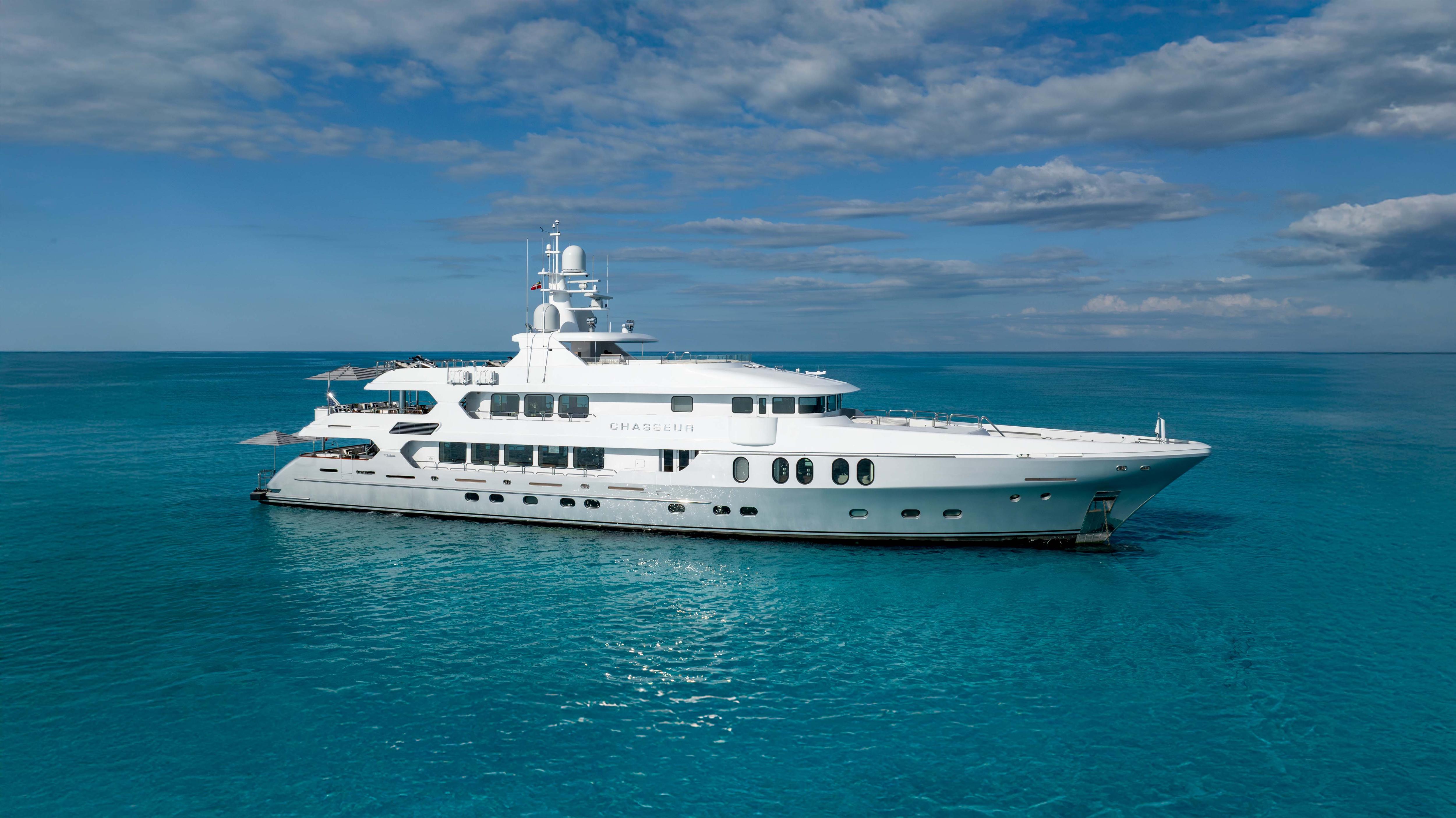 CHASSEUR motor yacht for Charter by Fraser Yachts, built by CHRISTENSEN