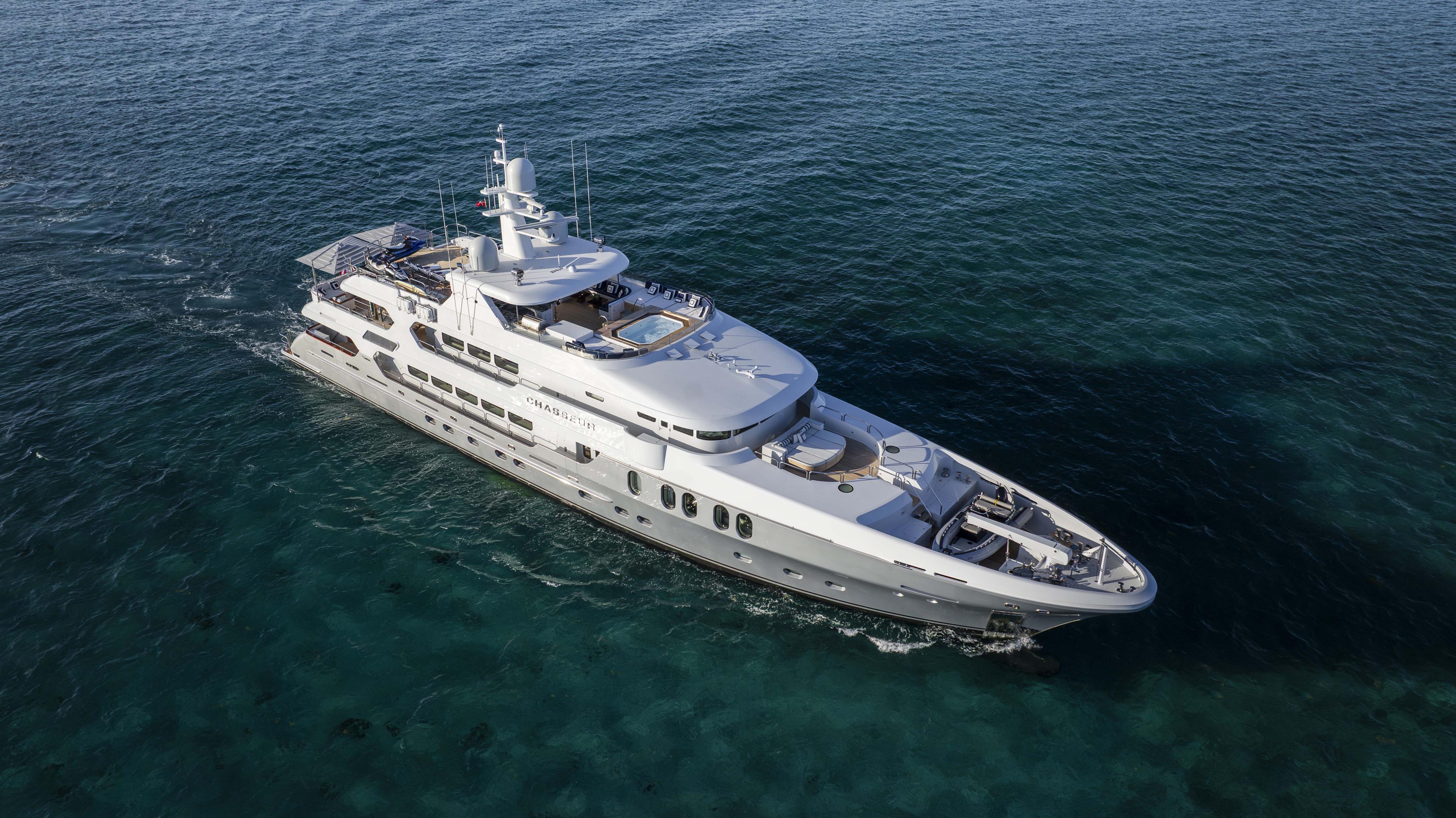 CHASSEUR motor yacht for Charter by Fraser Yachts, built by CHRISTENSEN