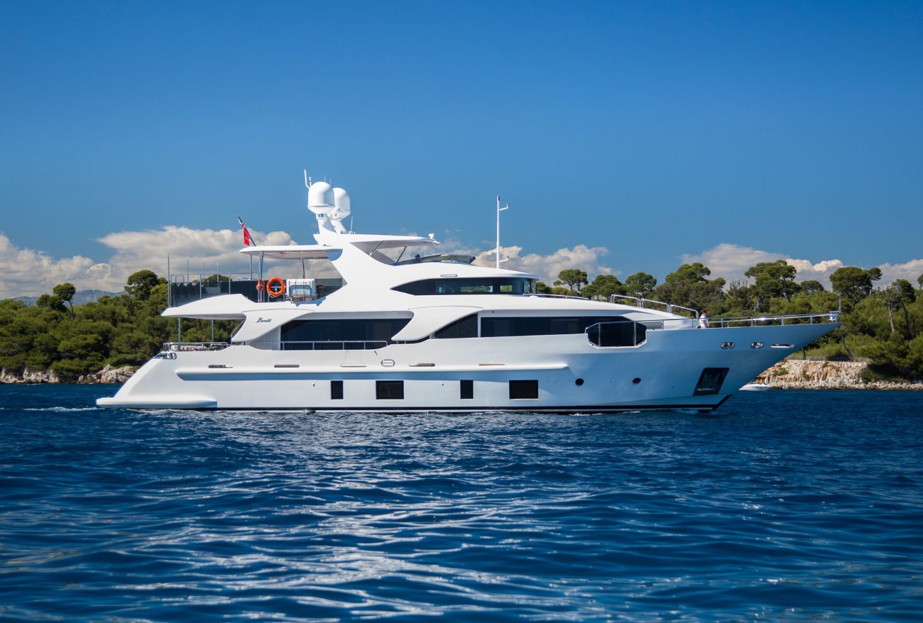 Aboard GALA a 92ft (28.32m) luxury motor yacht for Sale & Charter available with Fraser Yachts, built by BENETTI in 2014