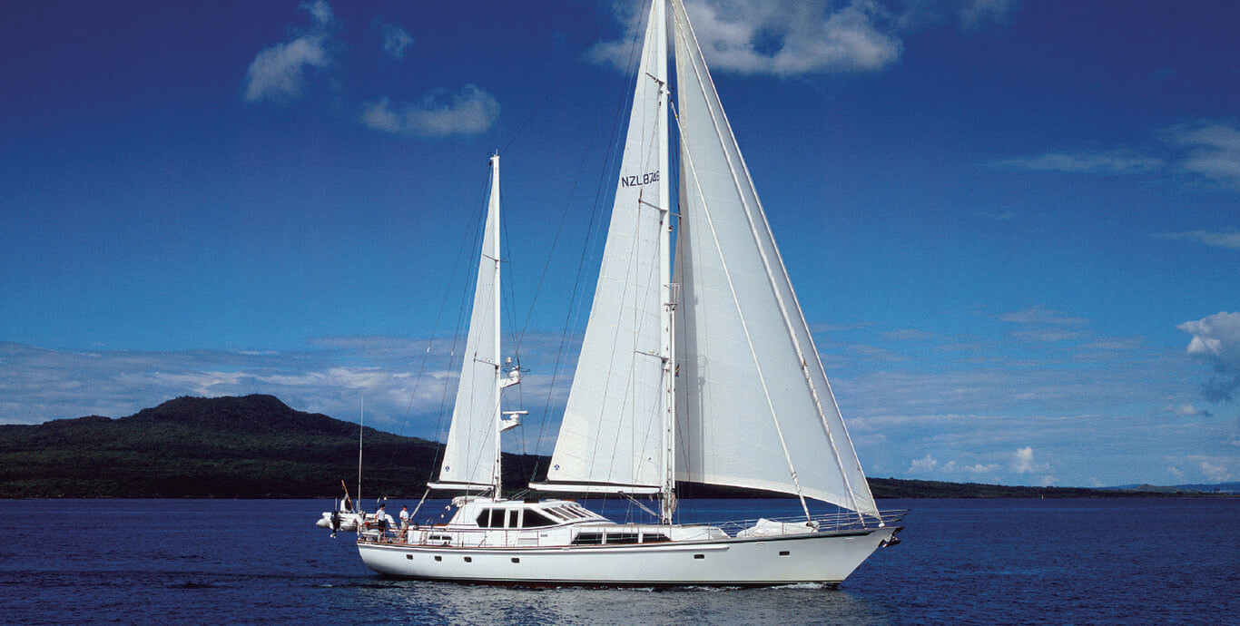 Aboard PACIFIC EAGLE a 92ft (28.3m) luxury sailing yacht , built by ALLOY YACHTS in 1989