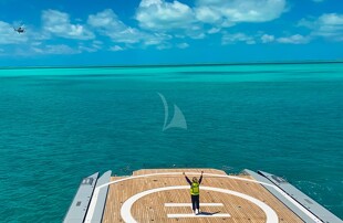 https://media.fraseryachts.com/Yachts/Y3745_MC_MC/images/yachtfolio/bold-cruising-in-exumas_171837-d5dWzW8P.jpg?vh=4f933b&w=310