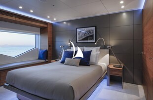 https://media.fraseryachts.com/Yachts/Y3745_MC_MC/images/yachtfolio/bold-double-cabin_137529-4qFX1gNx.jpg?vh=e25031&w=310