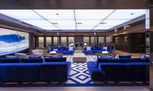 https://media.fraseryachts.com/Yachts/Y3745_MC_MC/images/yachtfolio/bold-owner-s-deck-main-saloon_137535-LkW6gmAv.jpg?vh=b5f230&w=310