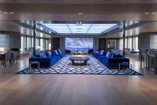 https://media.fraseryachts.com/Yachts/Y3745_MC_MC/images/yachtfolio/bold-owner-s-deck-main-saloon_137544-vgOpilg7.jpg?vh=420a44&w=310