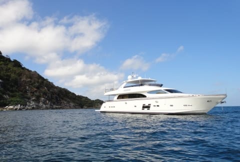 Aboard AMADEUS a 89ft (27.28m) luxury motor yacht , built by HORIZON in 2011