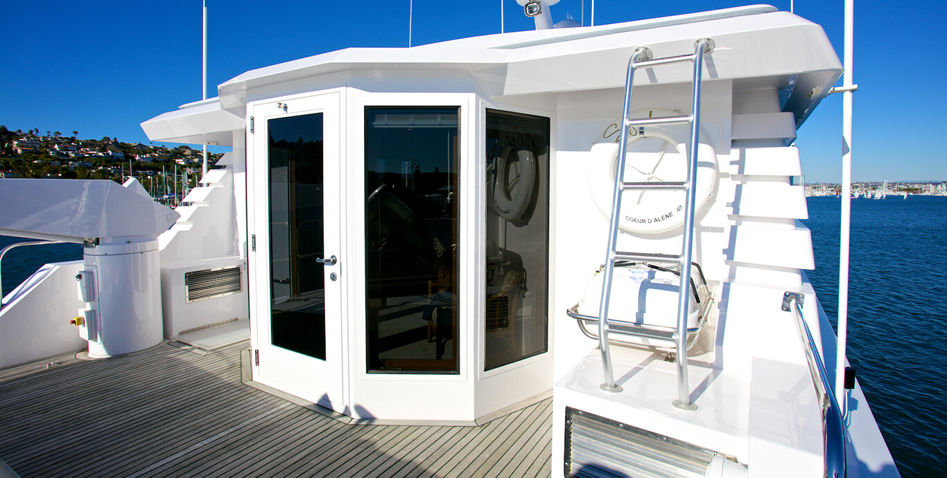 Aboard SEYCHELLE a 111ft (33.83m) luxury motor yacht , built by NORTHCOAST YACHTS in 1992