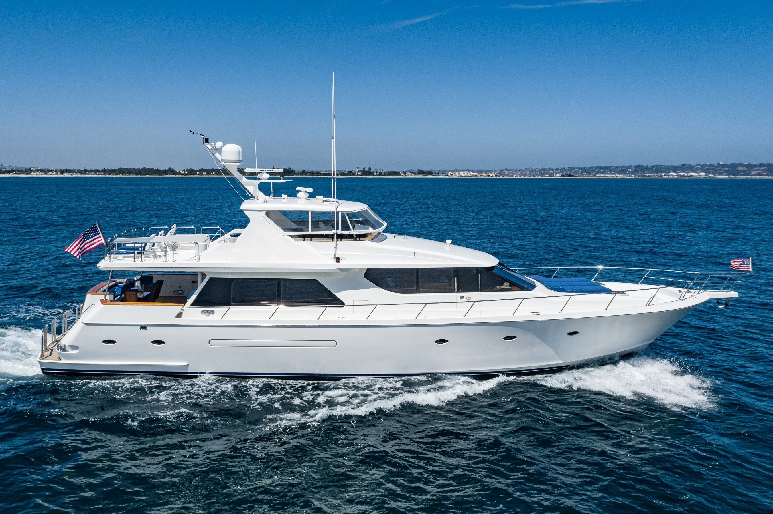 Aboard MAHANA a 78ft (23.77m) luxury motor yacht for Sale available with Fraser Yachts, built by WESTBAY/SONSHIP in 2001